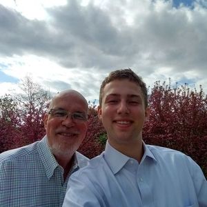 Meet your Posher, Chuck